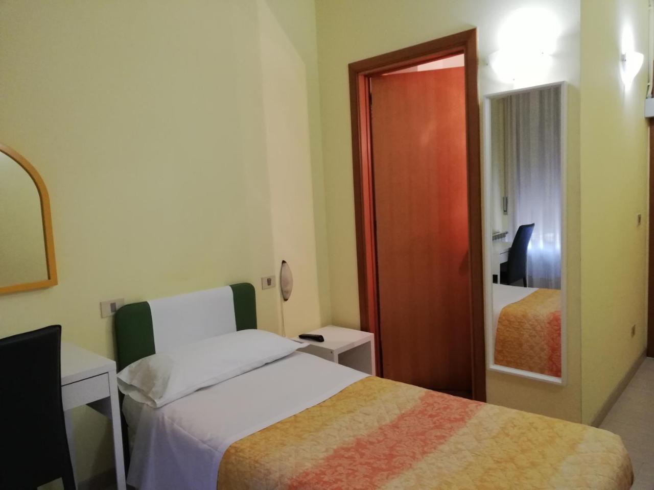 Albergo Roma Lanciano Exteriér fotografie